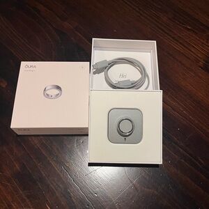 Oura Ring Gen4 Silver